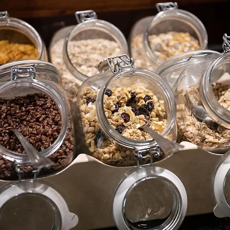 Catalonia Gran Via Hotel