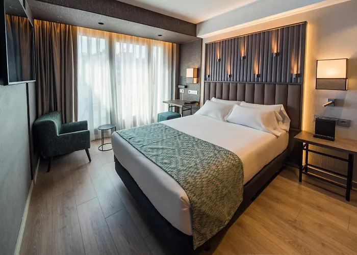 Catalonia Gran Via 4* Бильбао