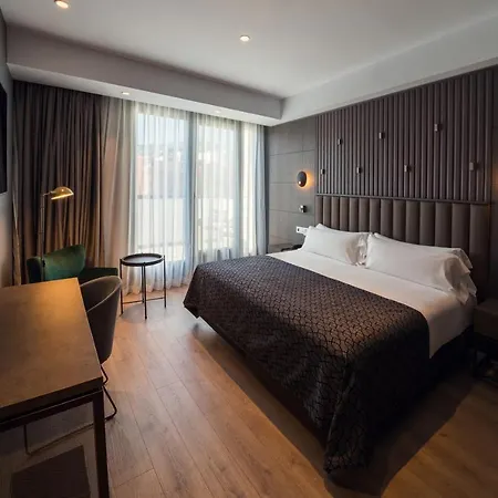 ホテル Catalonia Gran Via