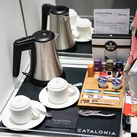 Hotel Catalonia Gran Via 4*
