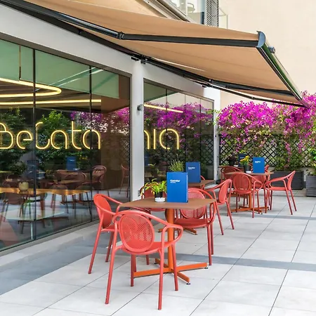 Hotell Catalonia Gran Via 4*