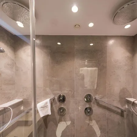Otel Catalonia Gran Via 4*