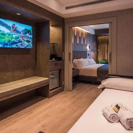 Catalonia Gran Vía Hotel 4*