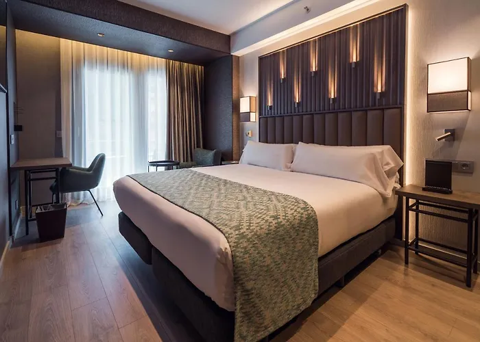 Catalonia Gran Via 4*