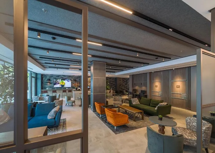 Catalonia Gran Via Hotel 4*