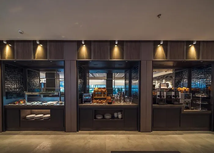 Catalonia Gran Via Hotel 4*