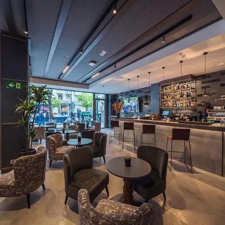 Hotel Catalonia Gran Via 4*