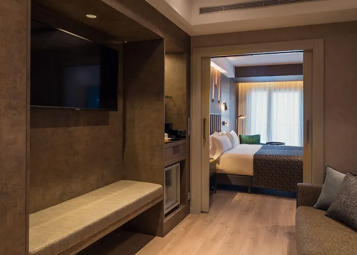 Catalonia Gran Via Hotel Bilbao