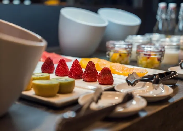 Catalonia Gran Via Hotel 4*