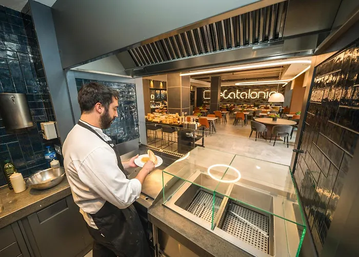 Отель Catalonia Gran Via