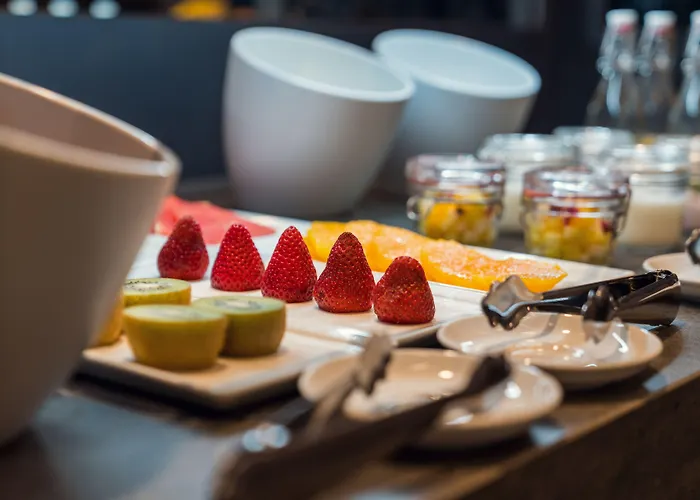 Catalonia Gran Via Бильбао